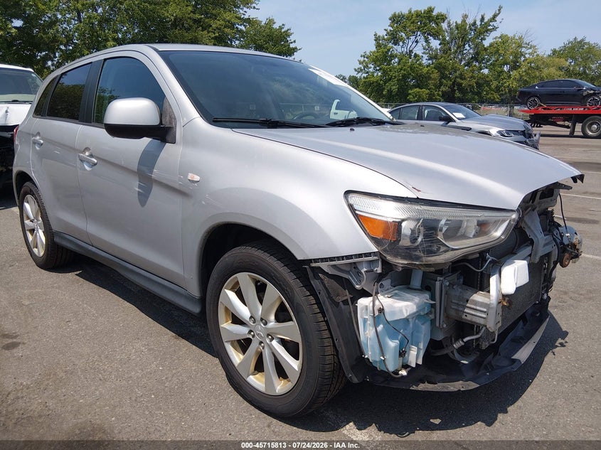 2015 Mitsubishi Outlander VIN 4A4AP3AUXFE023602 IAAI salvage auction — FRONT END, Salvage Title, sold $1,200 on 2026-08-21 (photo 1)