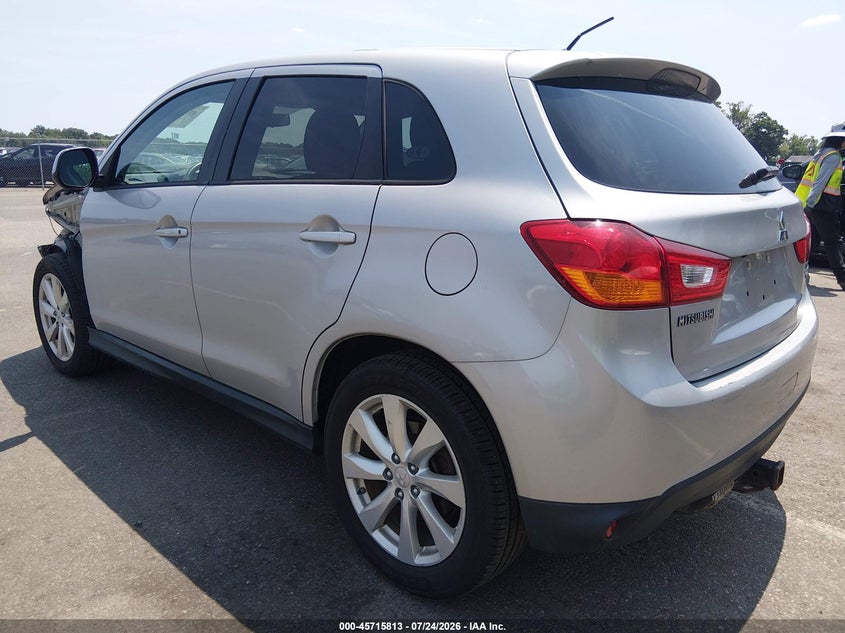 2015 Mitsubishi Outlander VIN 4A4AP3AUXFE023602 IAAI salvage auction — FRONT END, Salvage Title, sold $1,200 on 2026-08-21 (photo 3)