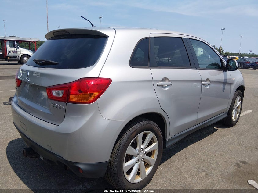 2015 Mitsubishi Outlander VIN 4A4AP3AUXFE023602 IAAI salvage auction — FRONT END, Salvage Title, sold $1,200 on 2026-08-21 (photo 4)