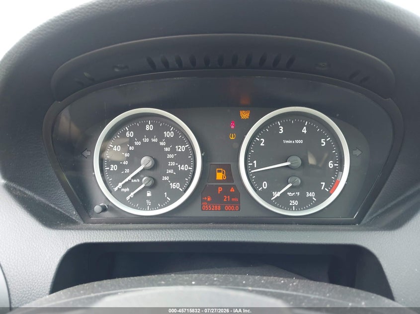 2007 BMW 6 series VIN WBAEH13547CR52498 IAAI salvage auction — NORMAL WEAR, Clear (New York), sold $75 on 2026-07-30 (photo 7)