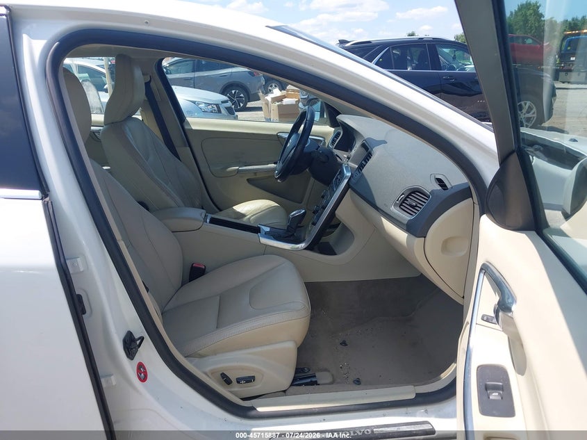 2013 Volvo S60 VIN YV1612FH0D2184103 IAAI salvage auction — FRONT END, Mv-907A (New York), sold $550 on 2026-09-03 (photo 5)