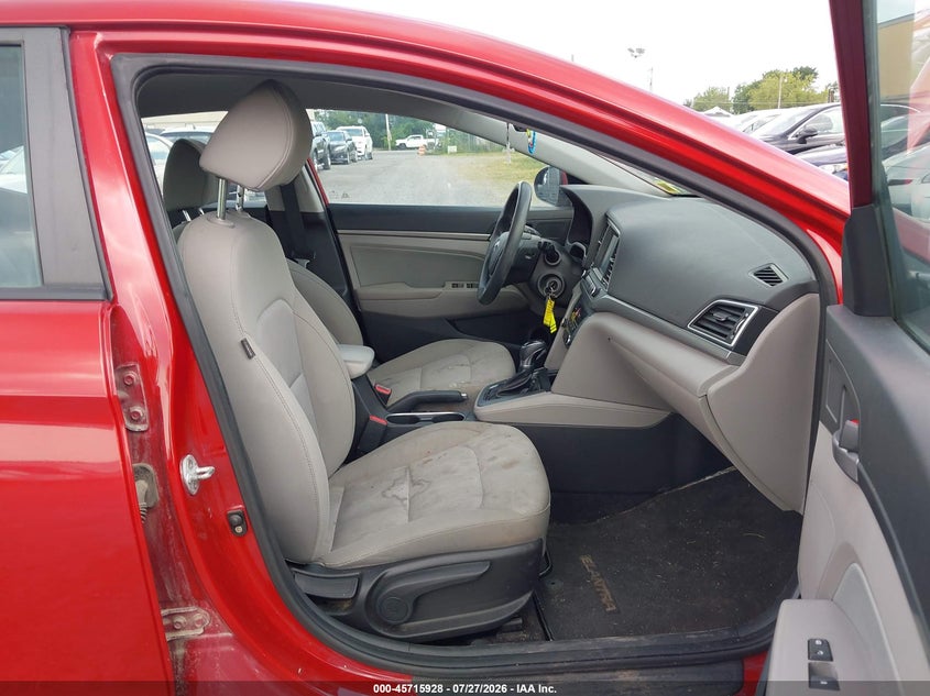 2017 Hyundai Elantra VIN KMHD84LF1HU370553 IAAI salvage auction — REAR END, Clear (New York), sold $25 on 2026-07-30 (photo 5)