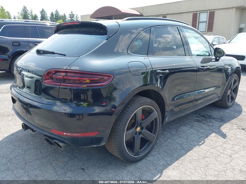 2017 Porsche Macan VIN WP1AG2A55HLB55125 IAAI salvage auction — NORMAL WEAR, Clear (New York), sold $2,350 on 2026-07-30 (photo 4)