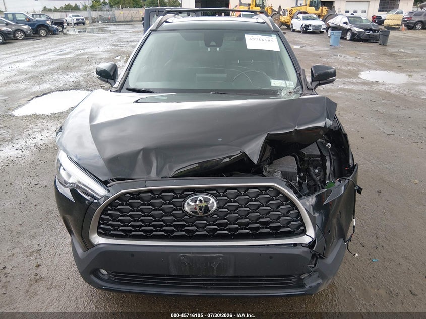2022 Toyota Corolla cross VIN 7MUDAABG0NV040667 IAAI salvage auction — FRONT END, Salvage Title, sold $8,650 on 2026-08-26 (photo 6)