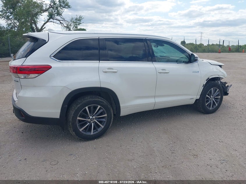 2018 Toyota Highlander hybrid VIN 5TDJGRFH6JS039160 IAAI salvage auction — FRONT END, Junk Bill Of Sale Mv2459 (Wisconsin), sold $525 on 2026-07-28 (photo 4)