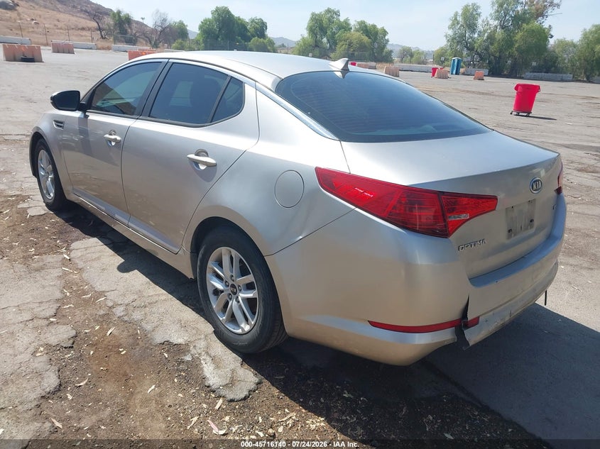 2011 Kia Optima VIN KNAGM4A72B5157358 IAAI salvage auction — REAR END, Salvage (California), sold $550 on 2026-08-01 (photo 3)