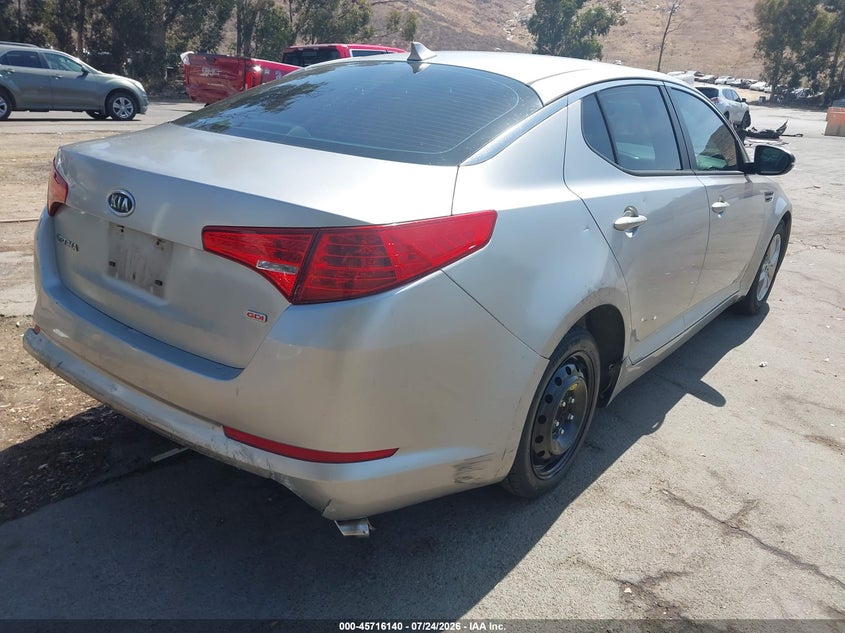 2011 Kia Optima VIN KNAGM4A72B5157358 IAAI salvage auction — REAR END, Salvage (California), sold $550 on 2026-08-01 (photo 4)
