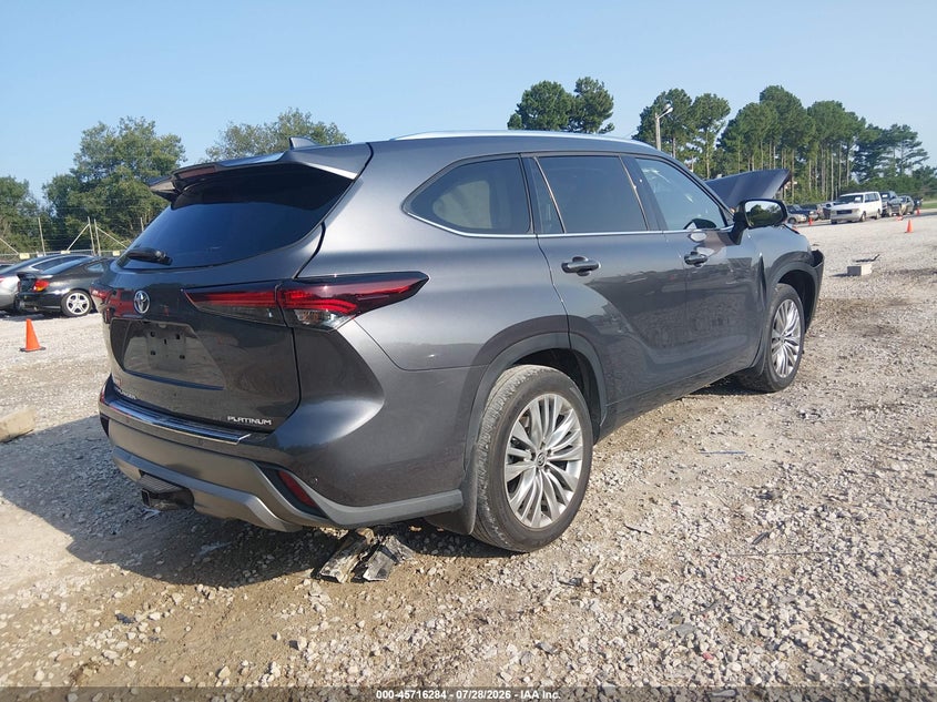 2024 Toyota Highlander VIN 5TDKDRAH3RS536201 IAAI salvage auction — FRONT END, Salvage Title, sold $14,800 on 2026-08-22 (photo 4)
