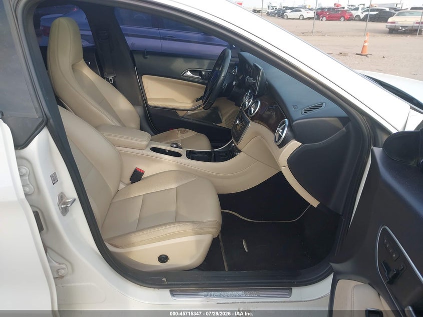 2014 Mercedes-benz Cla-klasse VIN WDDSJ4EB5EN149043 IAAI salvage auction — RIGHT FRONT, Salvage Title, sold $1,500 on 2026-08-17 (photo 5)