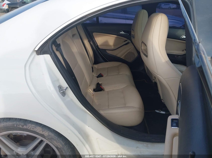 2014 Mercedes-benz Cla-klasse VIN WDDSJ4EB5EN149043 IAAI salvage auction — RIGHT FRONT, Salvage Title, sold $1,500 on 2026-08-17 (photo 8)