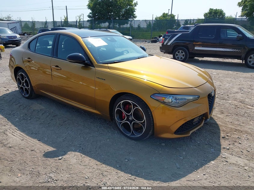 2022 Alfa romeo Giulia VIN ZARFANBN1N7660713 — IAAI salvage auction photo