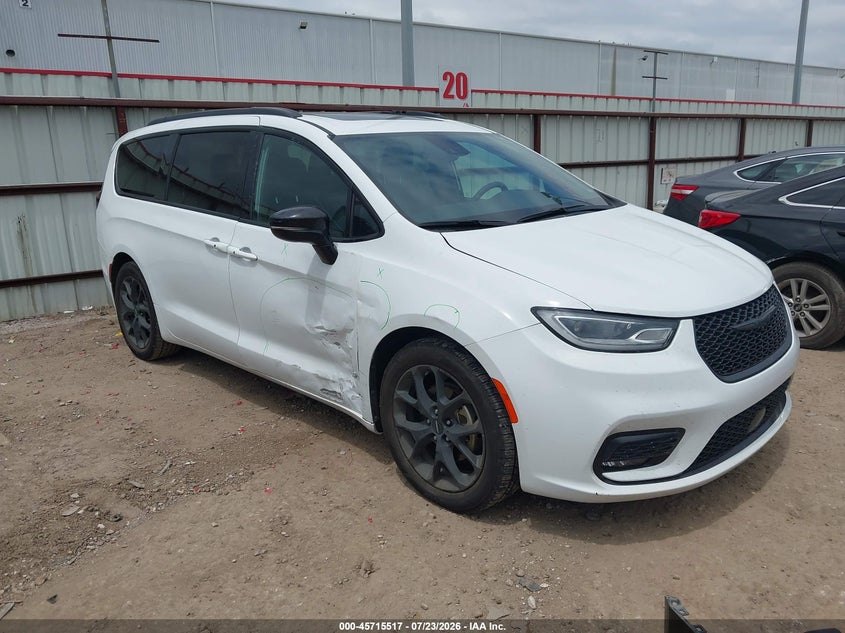 2025 Chrysler Pacifica VIN 2C4RC1GG0SR511403 — IAAI salvage auction photo