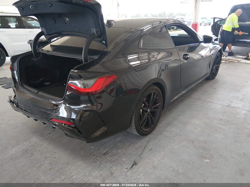2021 BMW 4er VIN WBA13AR08MCH02219 IAAI salvage auction — FRONT & REAR, Wait Title, sold $11,400 on 2026-08-20 (photo 4)
