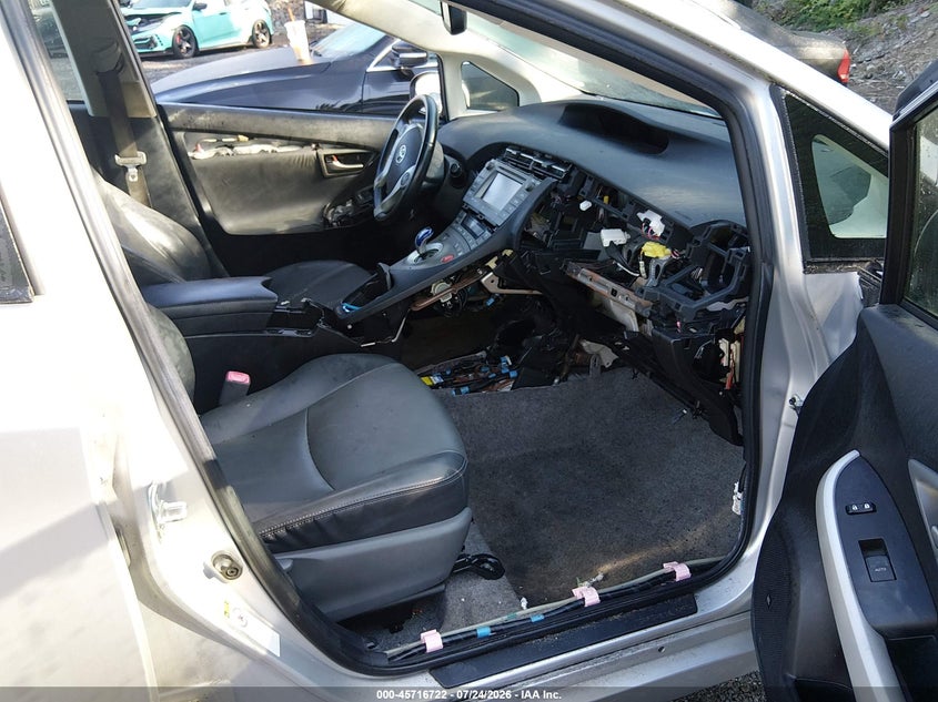 2013 Toyota Prius VIN JTDKN3DU4D0345773 IAAI salvage auction — NORMAL WEAR, Clear (Rhode Island), sold $225 on 2026-07-28 (photo 5)