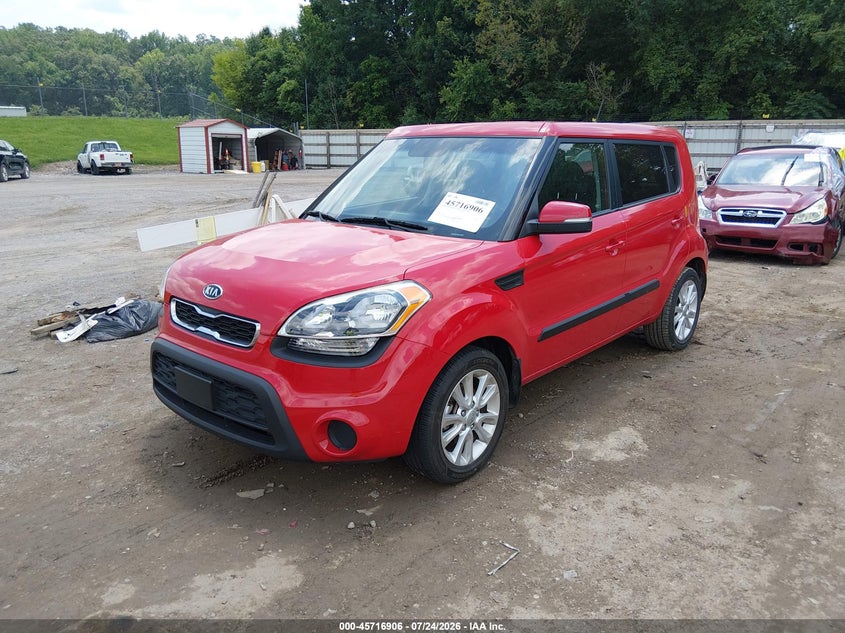 2012 Kia Soul VIN KNDJT2A60C7415079 IAAI salvage auction — NORMAL WEAR, Clear (Tennessee), sold $175 on 2026-07-29 (photo 2)