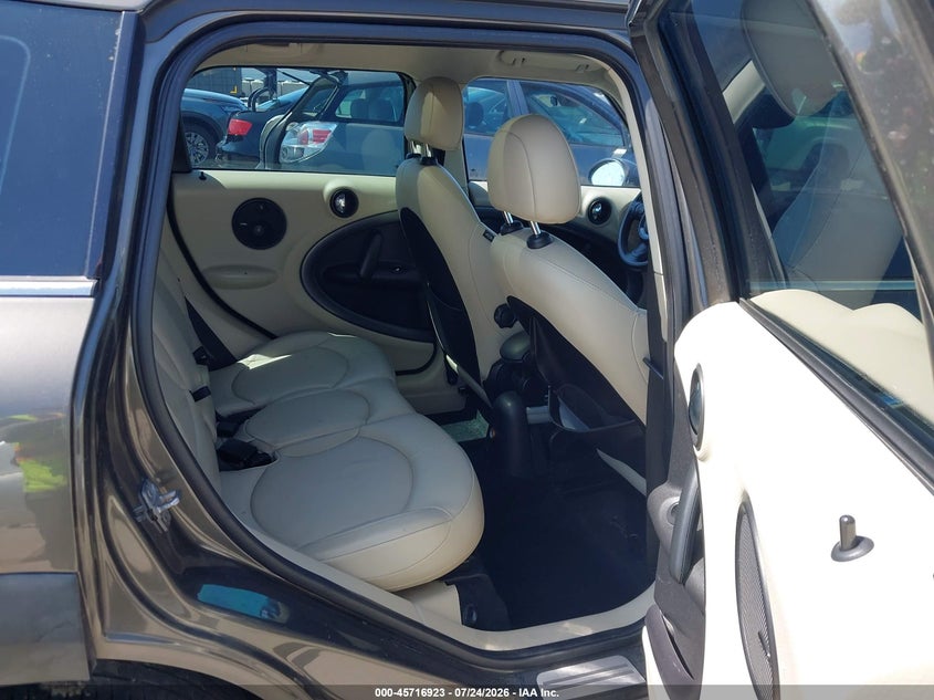 2012 Mini VIN WMWZC3C53CWL85737 IAAI salvage auction — NORMAL WEAR, Clear - Dealer Only (California), sold $325 on 2026-08-05 (photo 8)