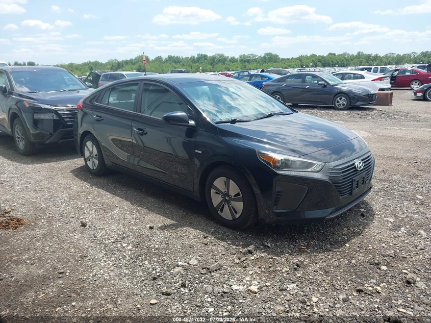 2018 Hyundai Ioniq hybrid VIN KMHC65LC8JU076487 — IAAI salvage auction photo