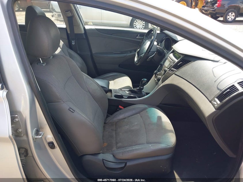 2013 Hyundai Sonata VIN 5NPEC4AB7DH523173 IAAI salvage auction — NORMAL WEAR, Clear (Maryland), sold $25 on 2026-07-29 (photo 5)