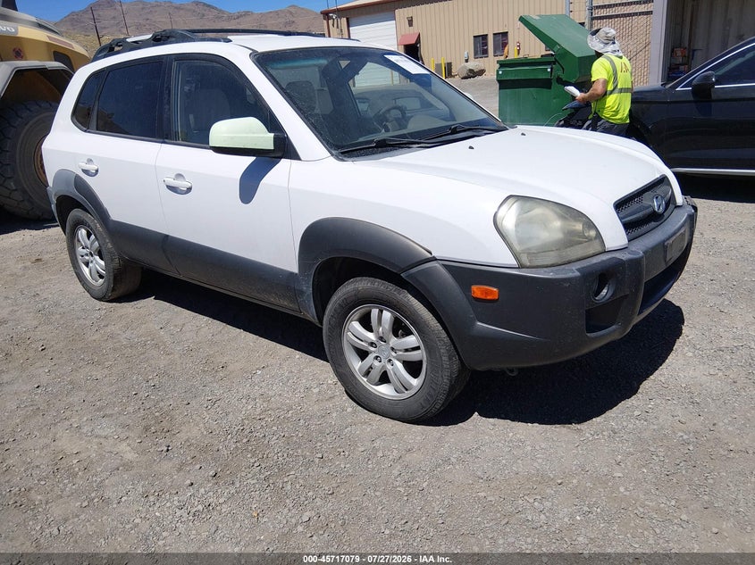 2007 Hyundai Tucson VIN KM8JN12D27U509100 IAAI salvage auction — NORMAL WEAR, Regular (Nevada), sold $225 on 2026-07-31 (photo 1)