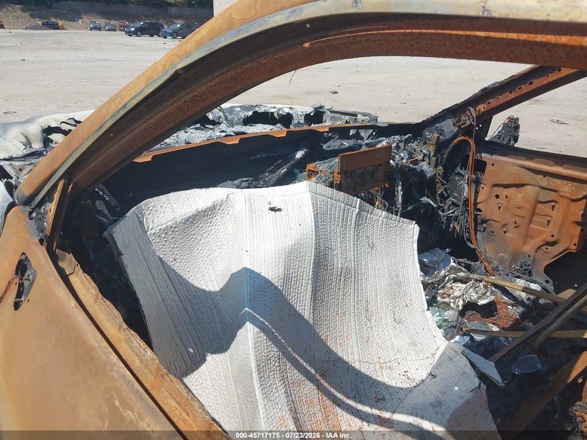 2023 Toyota Highlander VIN 5TDKDRBH4PS037371 IAAI salvage auction — TOTAL BURN, Salvage (Idaho), sold $1,575 on 2026-07-31 (photo 7)