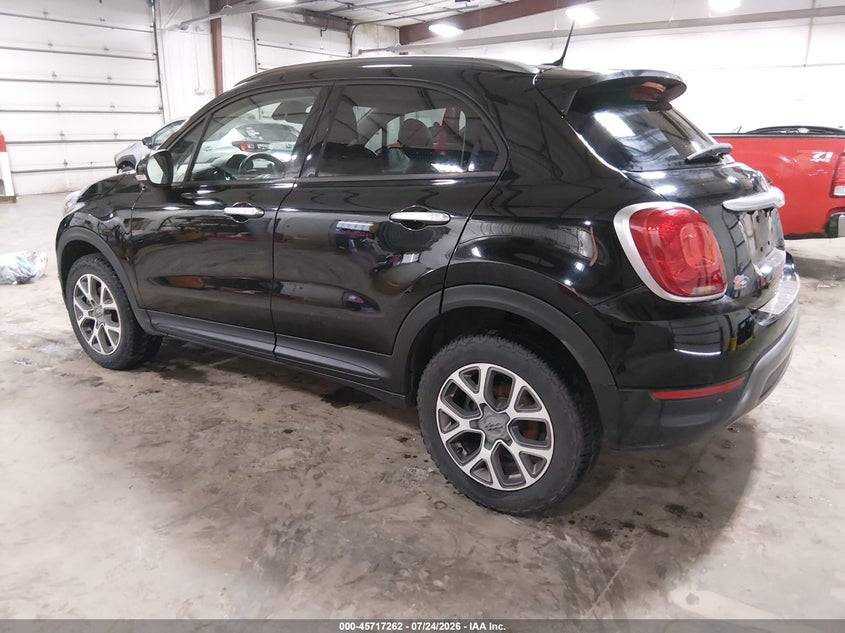 2017 Fiat 500x VIN ZFBCFYCB5HP525732 IAAI salvage auction — RIGHT FRONT, Wait Title, sold $1,050 on 2026-08-13 (photo 3)