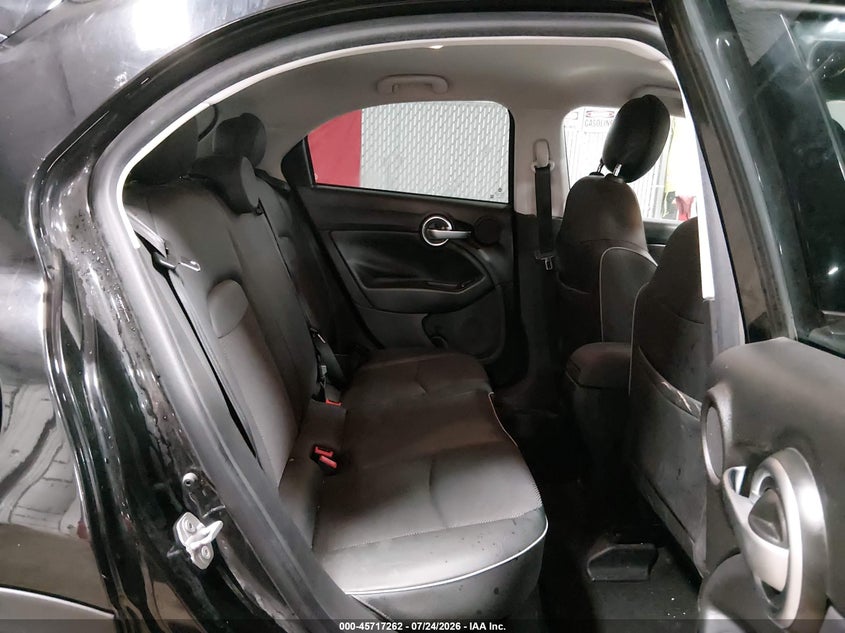 2017 Fiat 500x VIN ZFBCFYCB5HP525732 IAAI salvage auction — RIGHT FRONT, Wait Title, sold $1,050 on 2026-08-13 (photo 8)