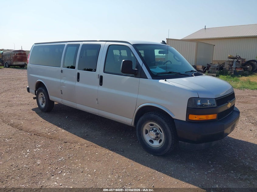2020 Chevrolet Express 2500 VIN 1GAZGNFP1L1254330 — IAAI salvage auction photo