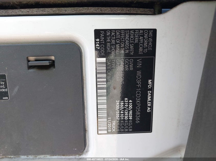 2019 Mercedes-benz Sprinter VIN WD3PF1CD3KP058366 IAAI salvage auction — LEFT FRONT, Clear (New York), sold $4,950 on 2026-08-14 (photo 9)