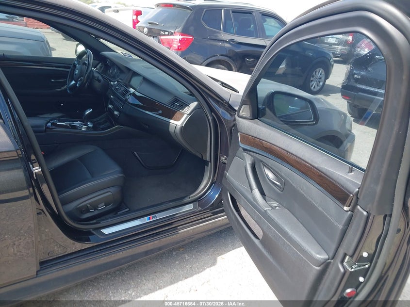 2014 BMW 5er VIN WBA5B1C50ED477375 IAAI salvage auction — NORMAL WEAR, Original (Texas), sold $2,475 on 2026-08-12 (photo 5)