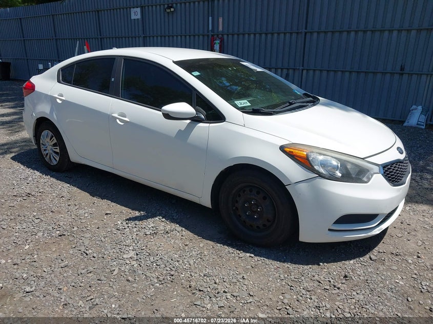 2016 Kia Forte VIN KNAFK4A69G5606289 IAAI salvage auction — NORMAL WEAR, Clear (New Jersey), sold $25 on 2026-07-29 (photo 1)