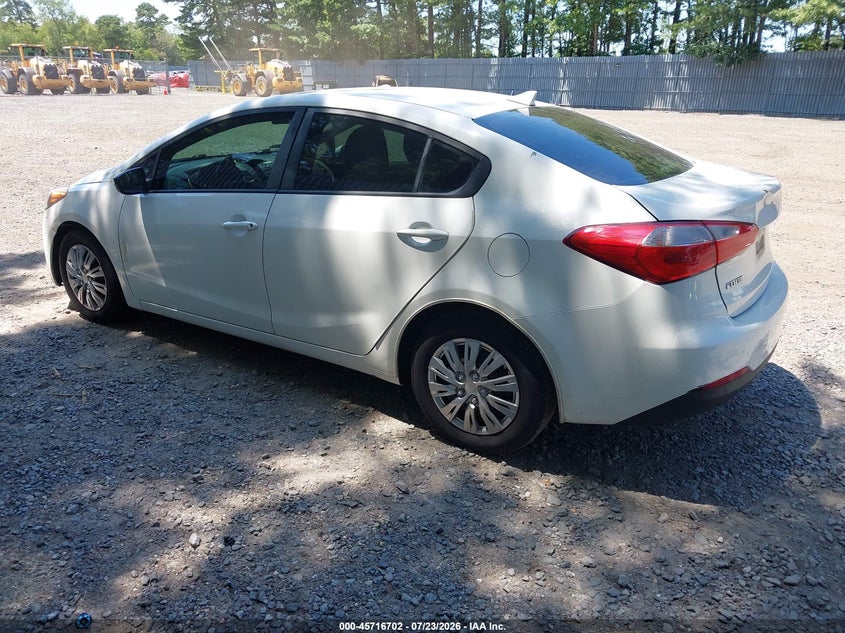2016 Kia Forte VIN KNAFK4A69G5606289 IAAI salvage auction — NORMAL WEAR, Clear (New Jersey), sold $25 on 2026-07-29 (photo 3)