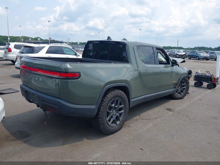 2022 Rivian R1t VIN 7FCTGAAL6NN002444 IAAI salvage auction — FRONT END, Salvage Title, sold $9,075 on 2026-09-17 (photo 4)