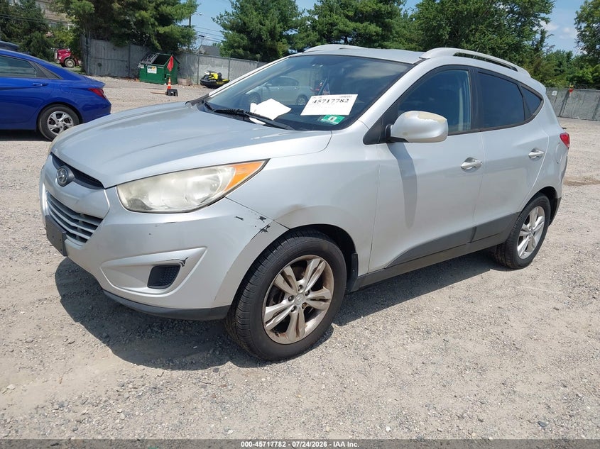 2011 Hyundai Tucson VIN KM8JUCAC8BU186297 IAAI salvage auction — NORMAL WEAR, Clear (New Jersey), sold $1,050 on 2026-07-28 (photo 2)