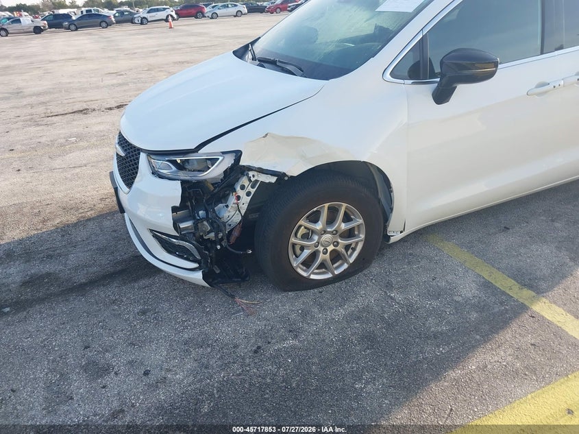 2025 Chrysler Pacifica VIN 2C4RC1BG7SR612087 IAAI salvage auction — LEFT FRONT, Enterprise Vehicles Clear Only (Florida), sold $7,900 on 2026-07-30 (photo 6)