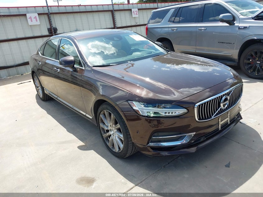 2018 Volvo S90 VIN LVY992ML9JP015529 — IAAI salvage auction photo