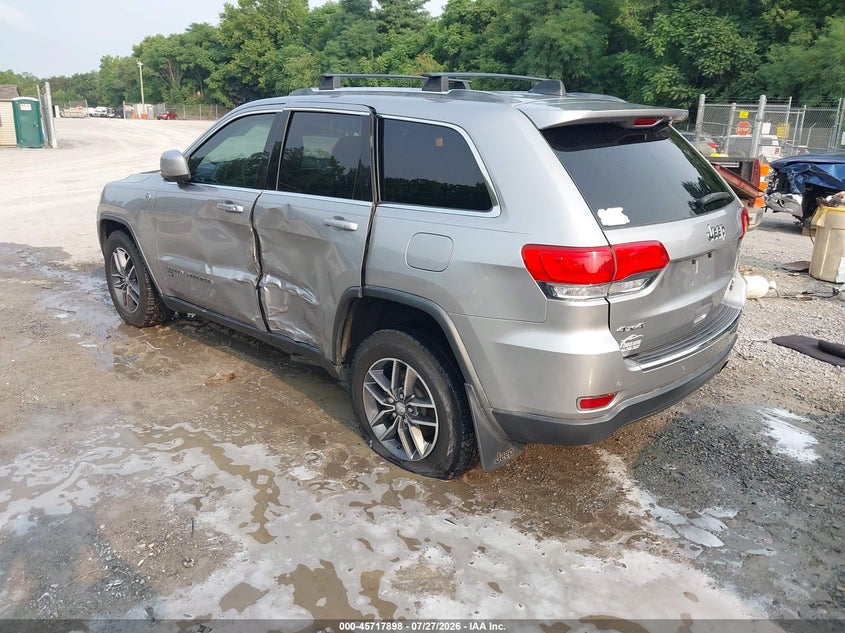 2018 Jeep Grand cherokee VIN 1C4RJFAG8JC388954 IAAI salvage auction — SIDE, Salvage (North Carolina), sold $4,000 on 2026-09-06 (photo 3)