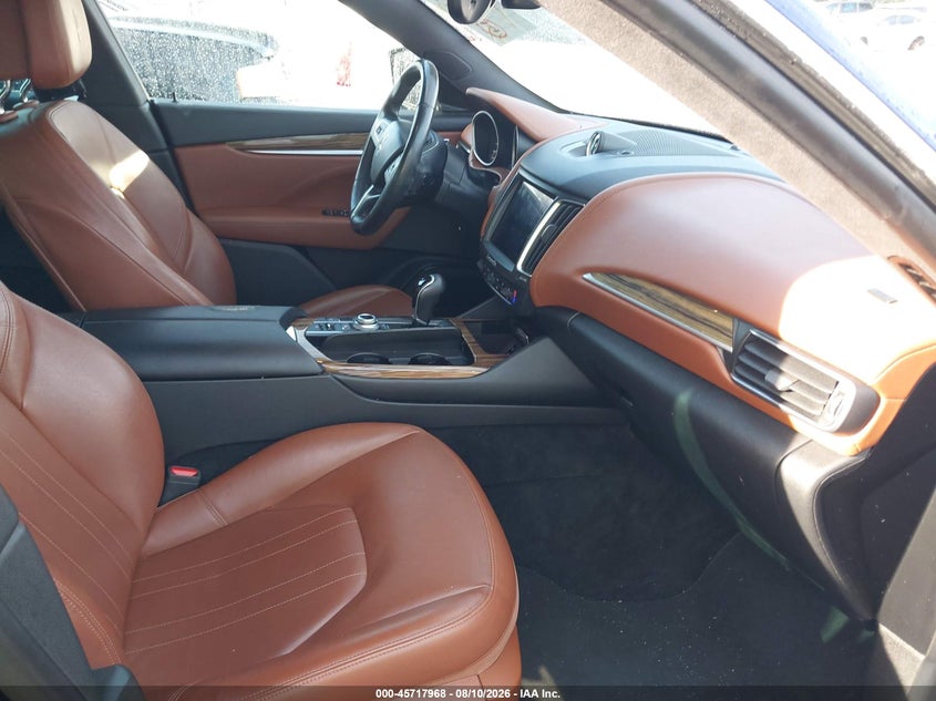 2018 Maserati Levante VIN ZN661XUA2JX284399 IAAI salvage auction — NORMAL WEAR, Clear (Florida), sold $9,600 on 2026-09-30 (photo 5)