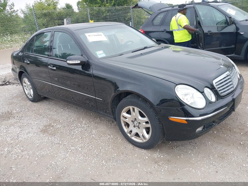 2004 Mercedes-benz E-class VIN WDBUF65J14A394546 IAAI salvage auction — NORMAL WEAR, Clear-Endorsement (Wisconsin), sold $950 on 2026-08-11 (photo 1)