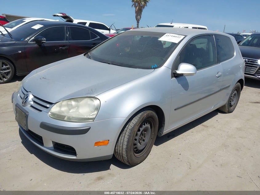 2009 Volkswagen Rabbit VIN WVWBB71K49W018667 IAAI salvage auction — SIDE, Salvage (California), sold $450 on 2026-08-12 (photo 2)