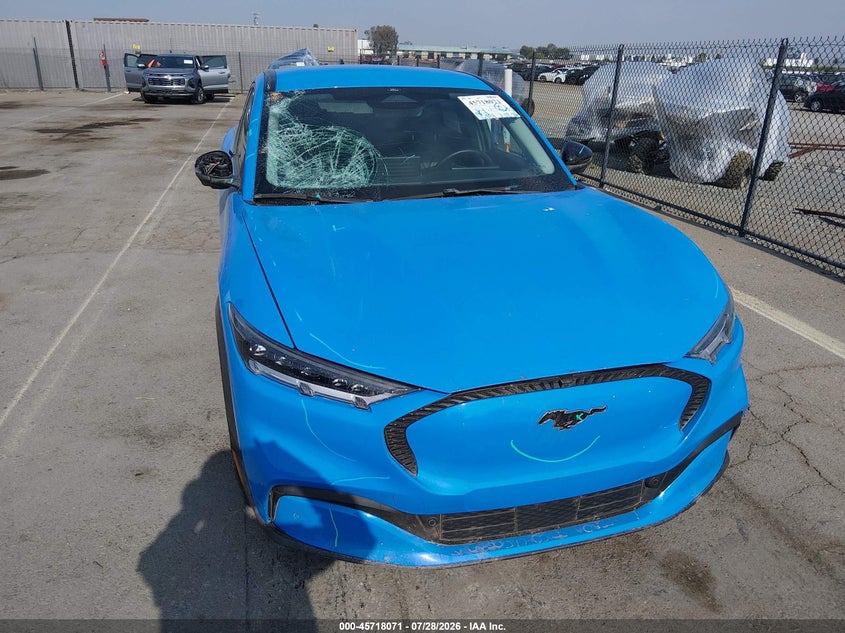 2023 Ford Mustang mach-e VIN 3FMTK1RMXPMA15286 IAAI salvage auction — FRONT END, Wait Title, sold $10,100 on 2026-08-31 (photo 6)