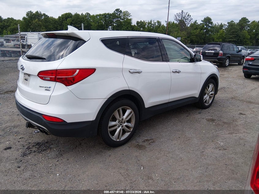 2013 Hyundai Santa fe VIN 5XYZWDLA6DG025194 IAAI salvage auction — NORMAL WEAR, Clear (Virginia), sold $2,125 on 2026-07-31 (photo 4)