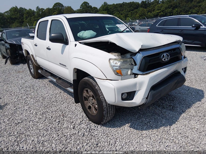 2014 Toyota Tacoma VIN 3TMLU4ENXEM154362 — IAAI salvage auction photo