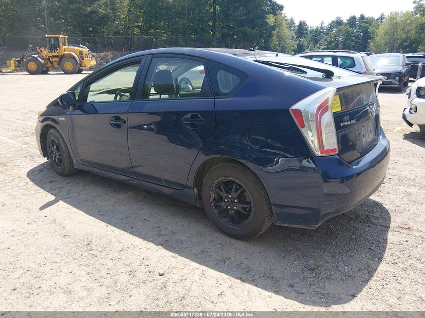 2013 Toyota Prius VIN JTDKN3DU2D0352317 IAAI salvage auction — NORMAL WEAR, Original (Vermont), sold $425 on 2026-07-30 (photo 3)