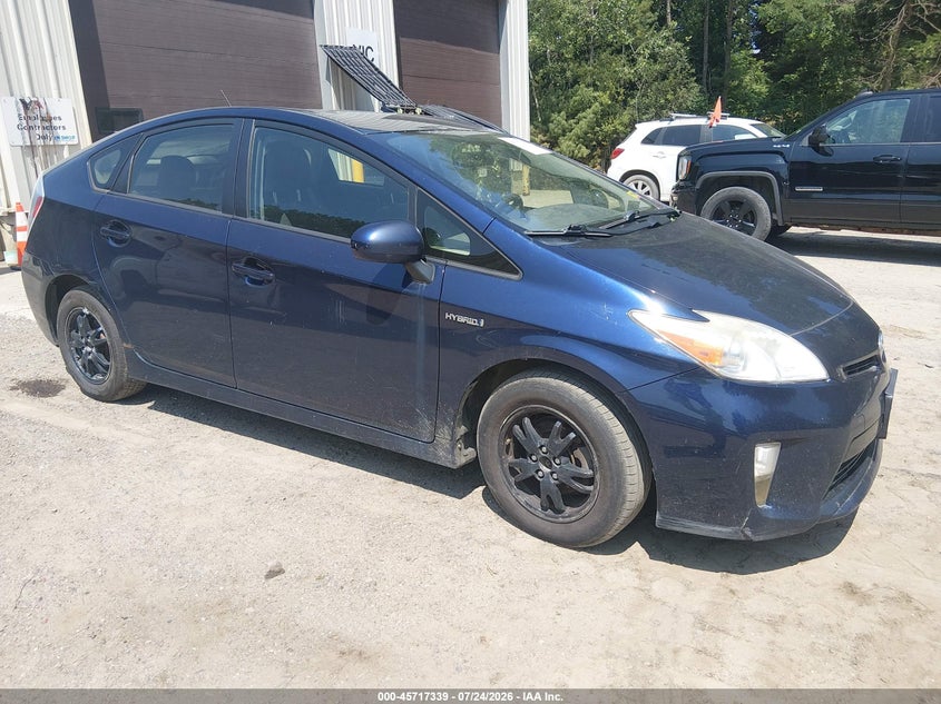 2013 Toyota Prius VIN JTDKN3DU2D0352317 IAAI salvage auction — NORMAL WEAR, Original (Vermont), sold $425 on 2026-07-30 (photo 1)
