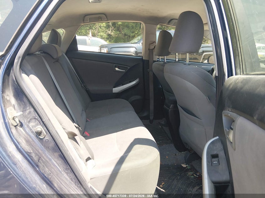 2013 Toyota Prius VIN JTDKN3DU2D0352317 IAAI salvage auction — NORMAL WEAR, Original (Vermont), sold $425 on 2026-07-30 (photo 8)