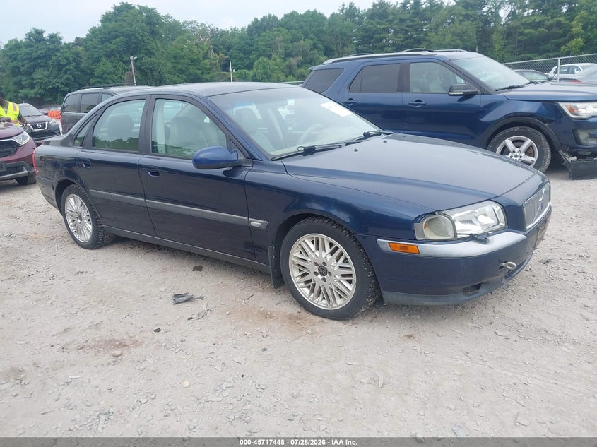 2001 Volvo S80 VIN YV1TS94D311208985 IAAI salvage auction — NORMAL WEAR, Clear (New York), sold $150 on 2026-08-04 (photo 1)