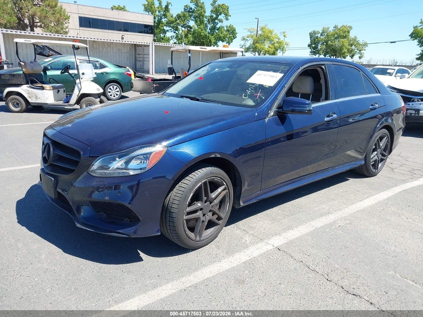 2014 Mercedes-benz E-klasse VIN WDDHF9BBXEB026269 IAAI salvage auction — LEFT REAR, Salvage Title, sold $4,250 on 2026-08-05 (photo 2)
