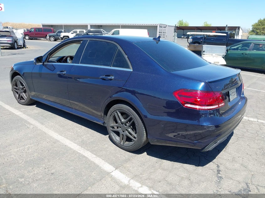 2014 Mercedes-benz E-klasse VIN WDDHF9BBXEB026269 IAAI salvage auction — LEFT REAR, Salvage Title, sold $4,250 on 2026-08-05 (photo 3)