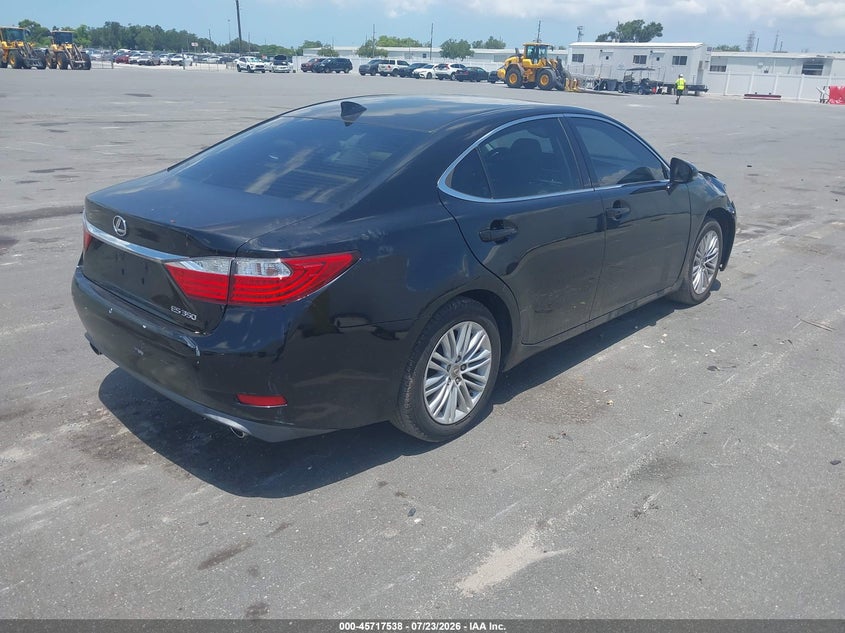 2015 Lexus Es 350 VIN JTHBK1GG1F2205527 IAAI salvage auction — NORMAL WEAR, Clear (Florida), sold $1,550 on 2026-07-29 (photo 4)