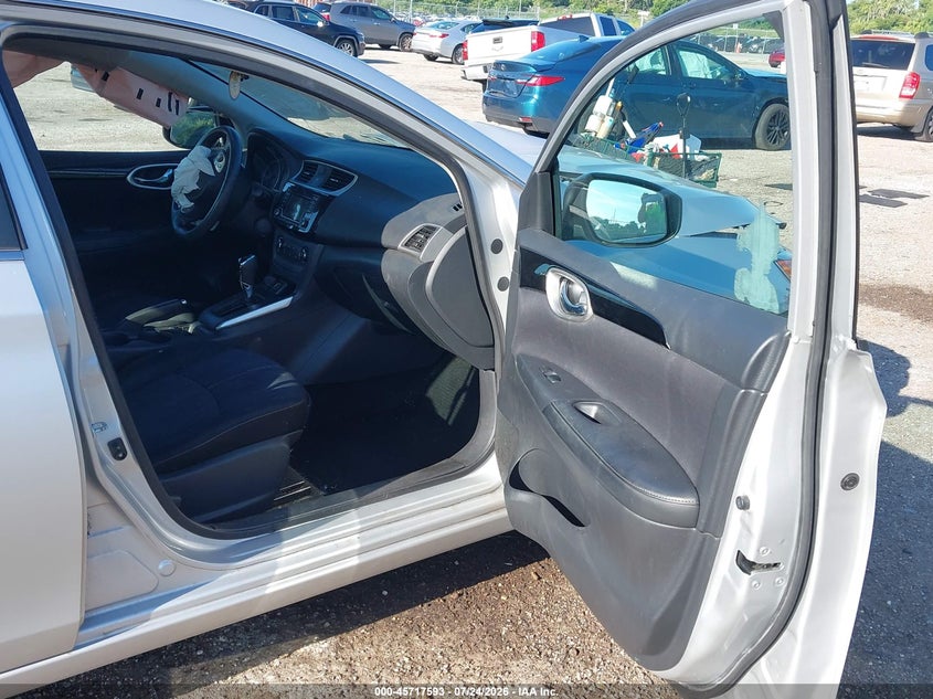 2016 Nissan Sentra VIN 3N1AB7AP7GL678778 IAAI salvage auction — FRONT END, Salvage Title, sold $600 on 2026-09-08 (photo 5)